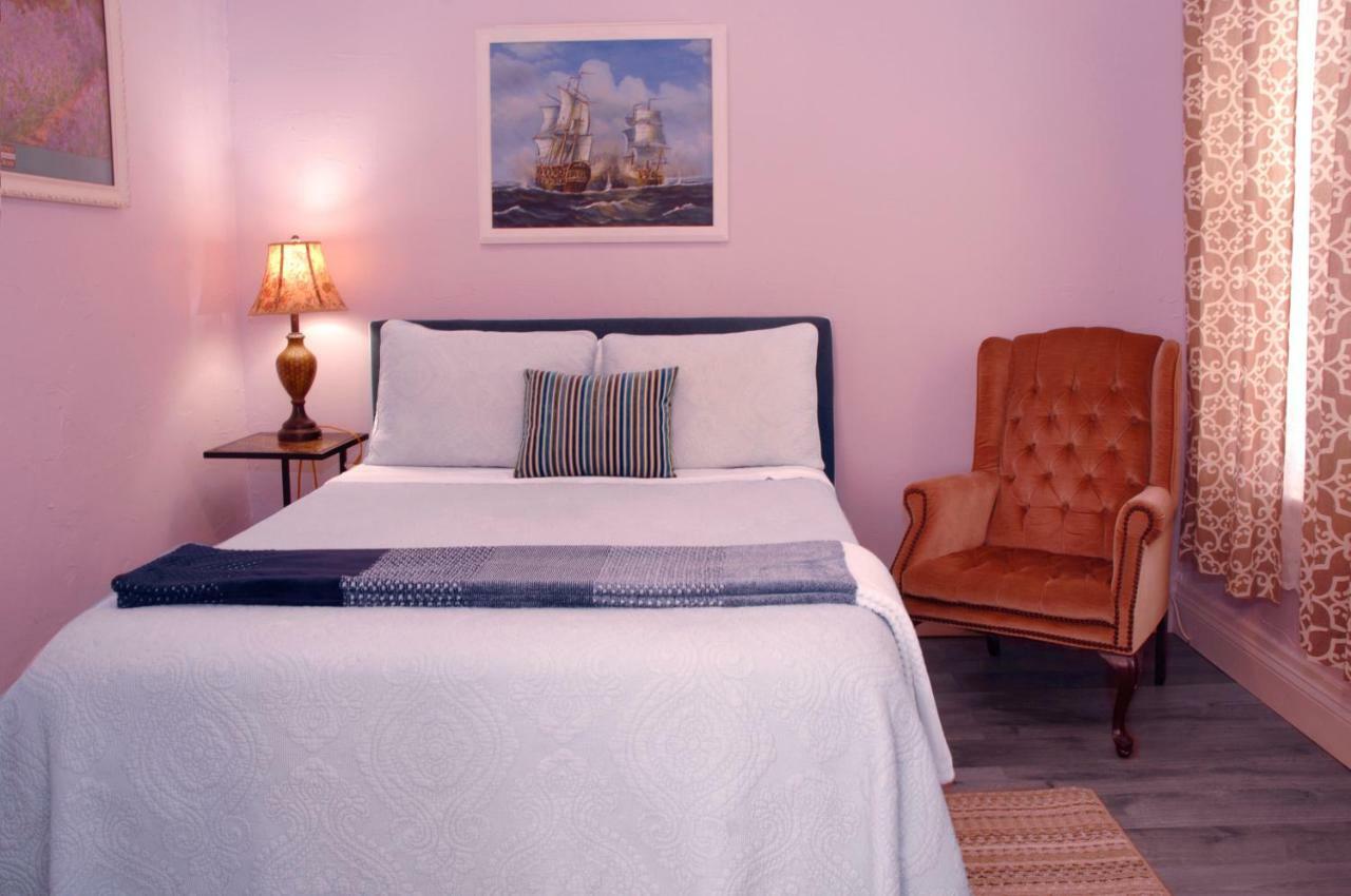 Adorable Historic Downtown Apartment セント・オーガスティン エクステリア 写真